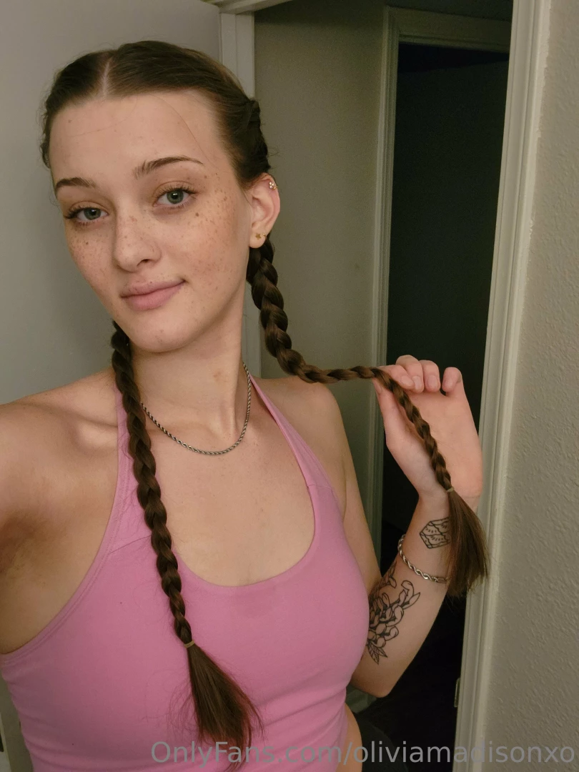 Cute pre-gym outfit refer to my previous post to see the after pics i part 2 