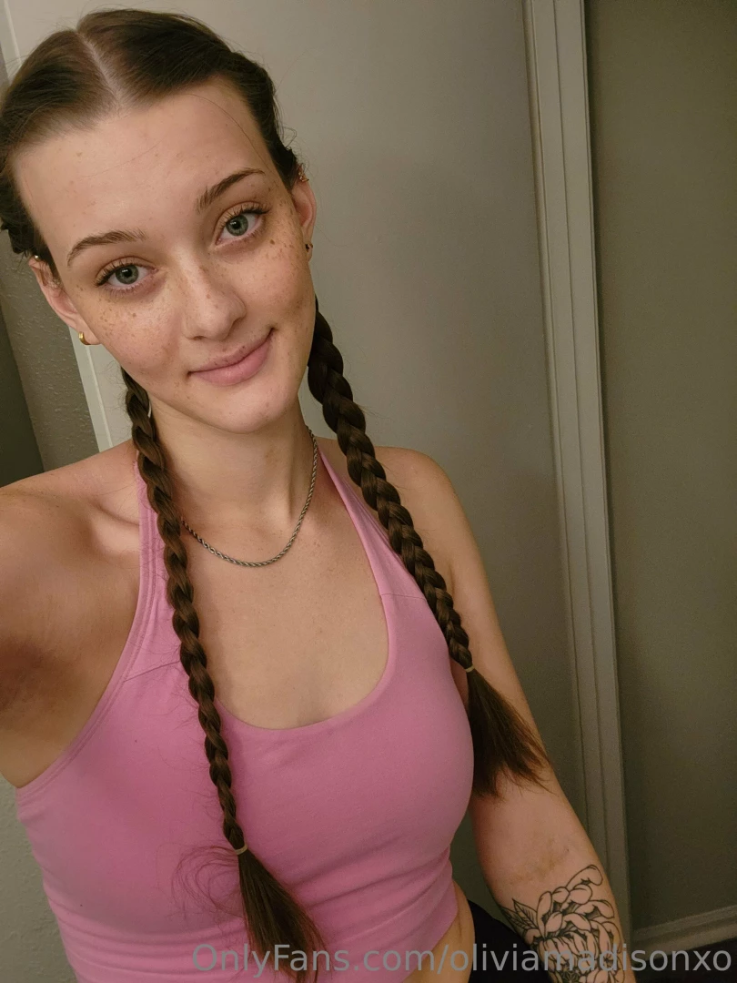 Cute pre-gym outfit refer to my previous post to see the after pics i part 1 