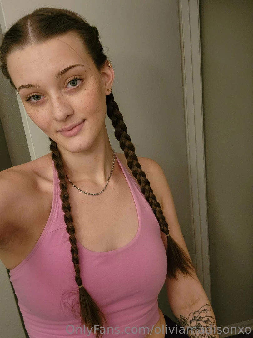 Cute pre-gym outfit refer to my previous post to see the after pics i part 3 