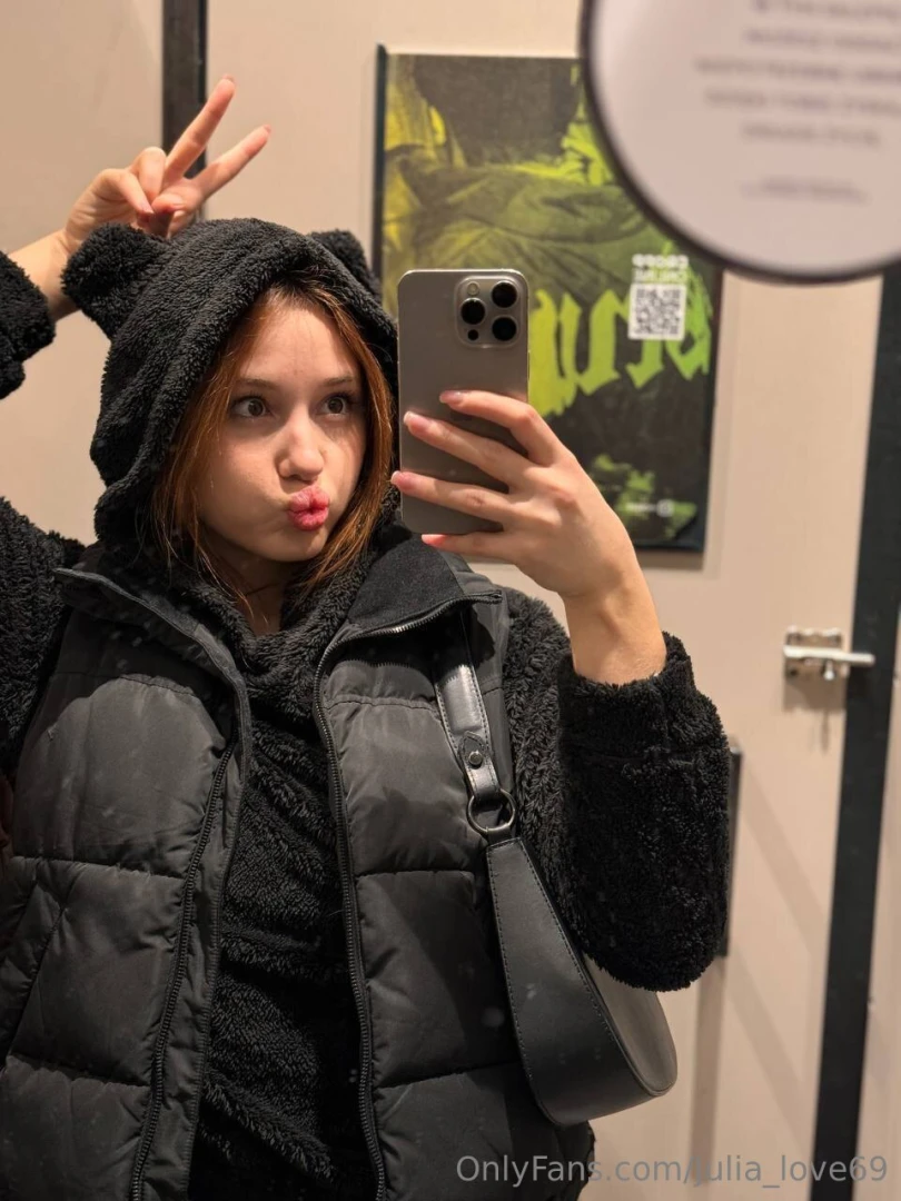 Hey put on warm clothes if it s already real winter where you live it 