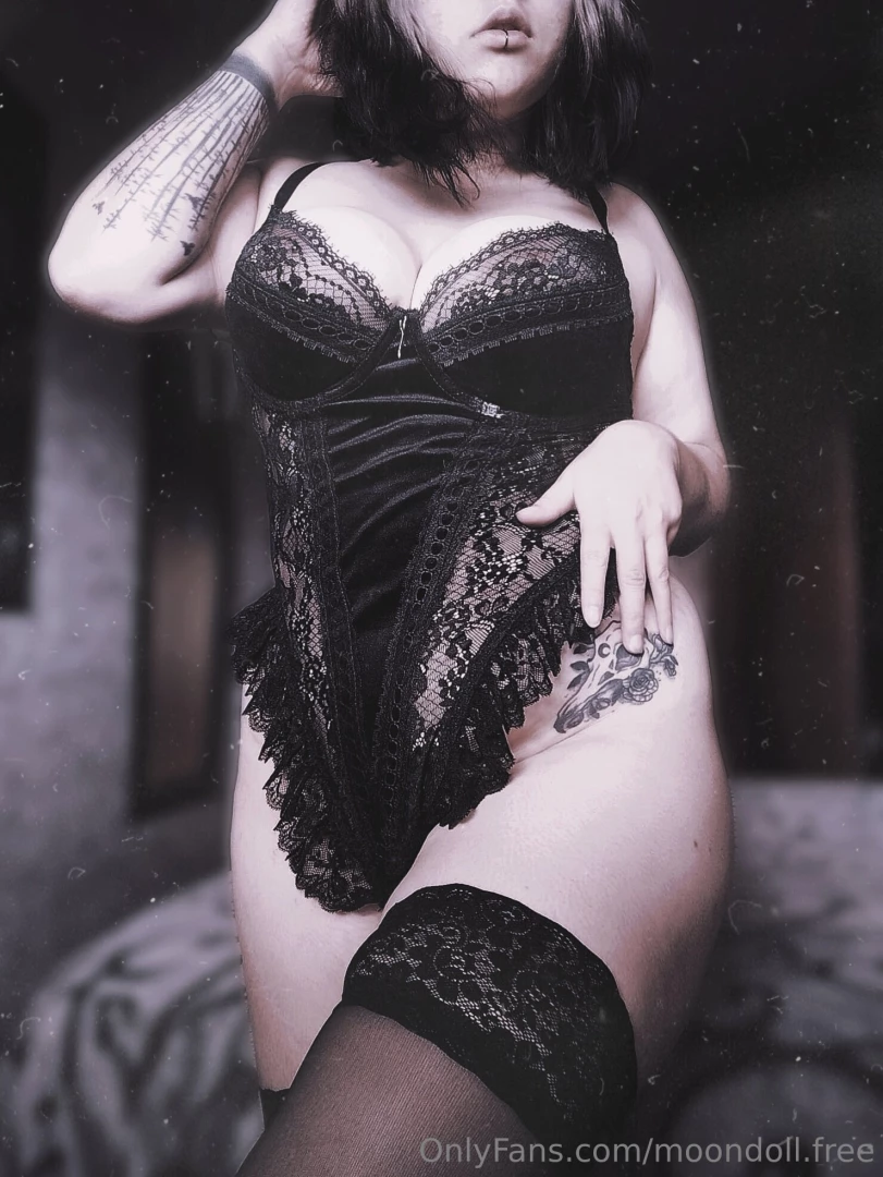 See the full set here vip onlyfans https onlyfans com 1222832076 moon 