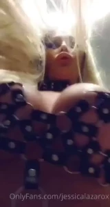 How much you love bimbo boobs and lips