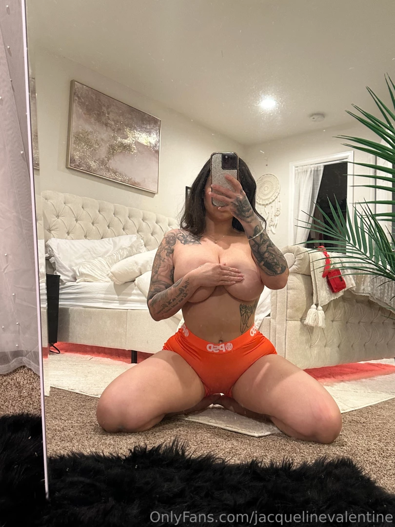 Hey can you hold my boobs 