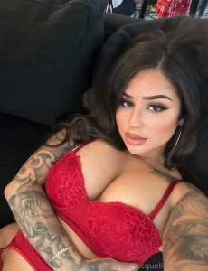 Thought this was a cute selfie