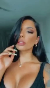 Show me some love if you think i m cute