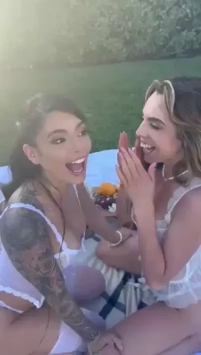 Ahhhhhhhhh me amp my favorite girlieeee danyellay had a little toooo 