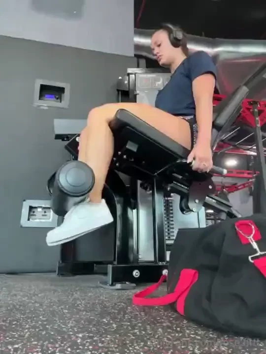 Todays quad glute and calves day was killer filmed everything for you part 8 