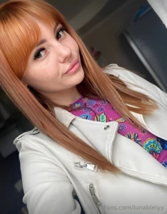 Redhead sweet_fox is feeling playful and wants to tease and please you part 21