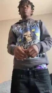 571768408694071296 part 59435