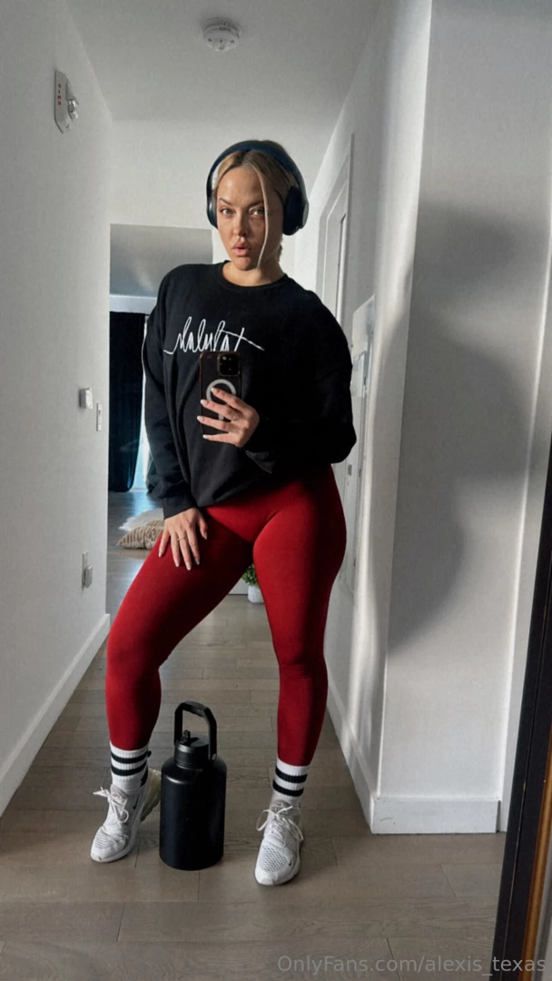 Live anyone think i m due for another live but i need a lil incentive 