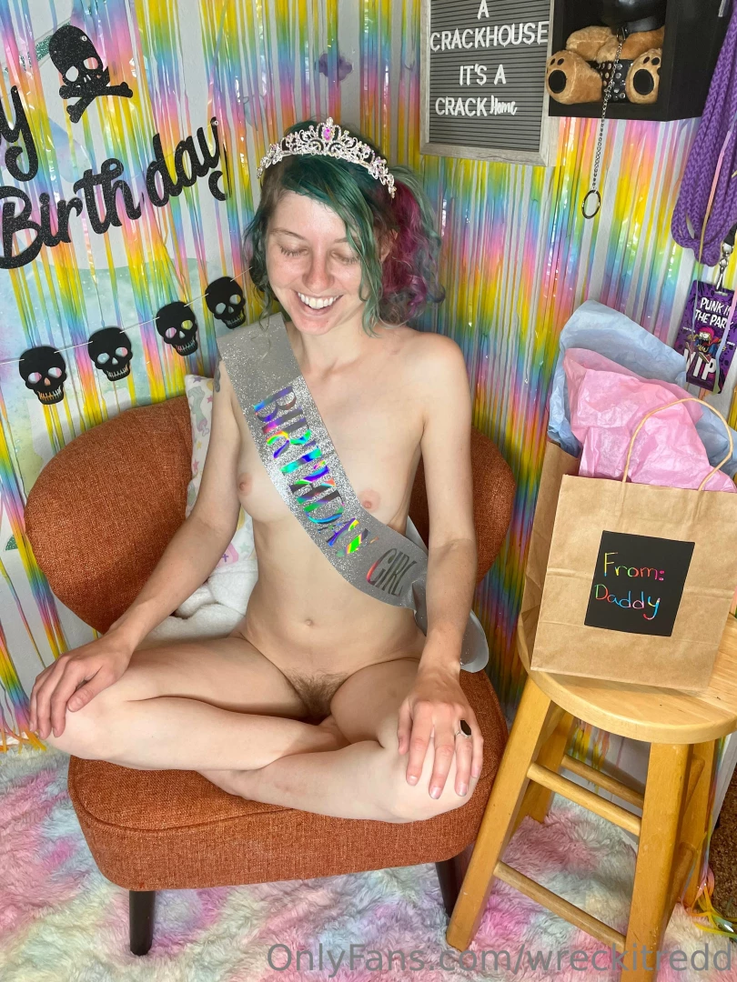 Stay tuned to find out what i got for my birthday if you really want part 1 