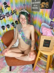 Stay tuned to find out what i got for my birthday if you really want part 1