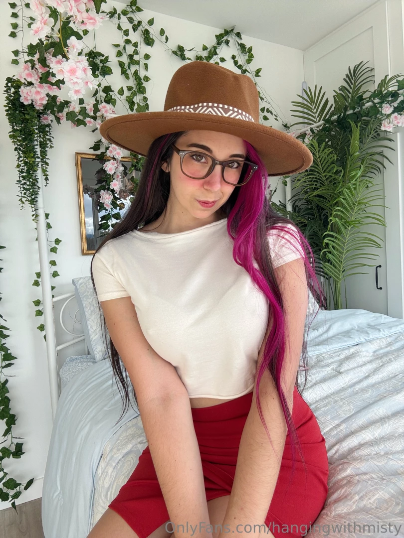 Free gift instantly when you subscribe to mistyray tonight 