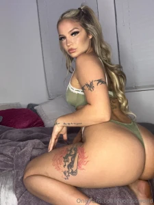 Live now live now 18 years old new to onlyfans skylaarose skylaarose