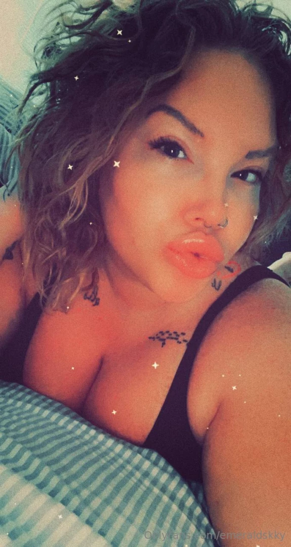 Https onlyfans com cheyyxxx c164 