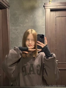 Cutie skinny my kinky bestie roksana_roxy very slutty babe she loves part 46