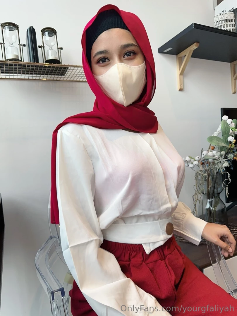 Do you think this red hijab will blow your mind 