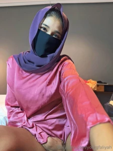 Wanna see what s underneath all this part 1