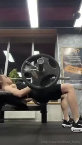 I always listen to music on my headphones when i work out it gives me