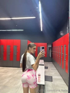 For workouts i choose dynamic music to which i don t want to stop