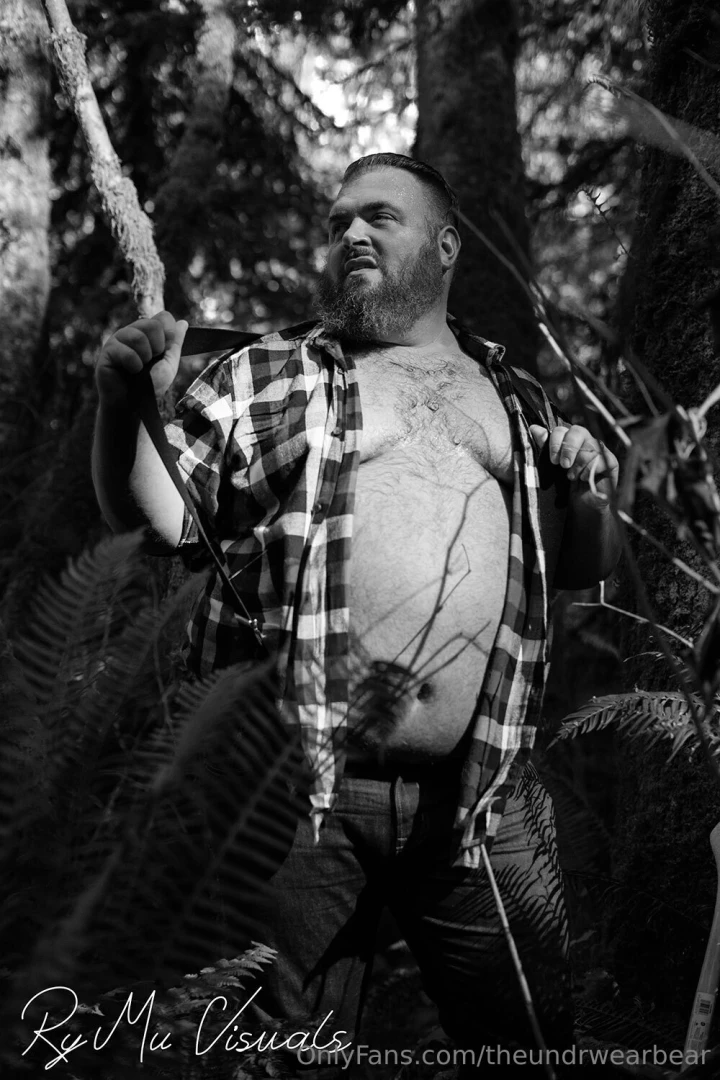 This was such a fun shoot to do wanna come play with this bear in the part 7 
