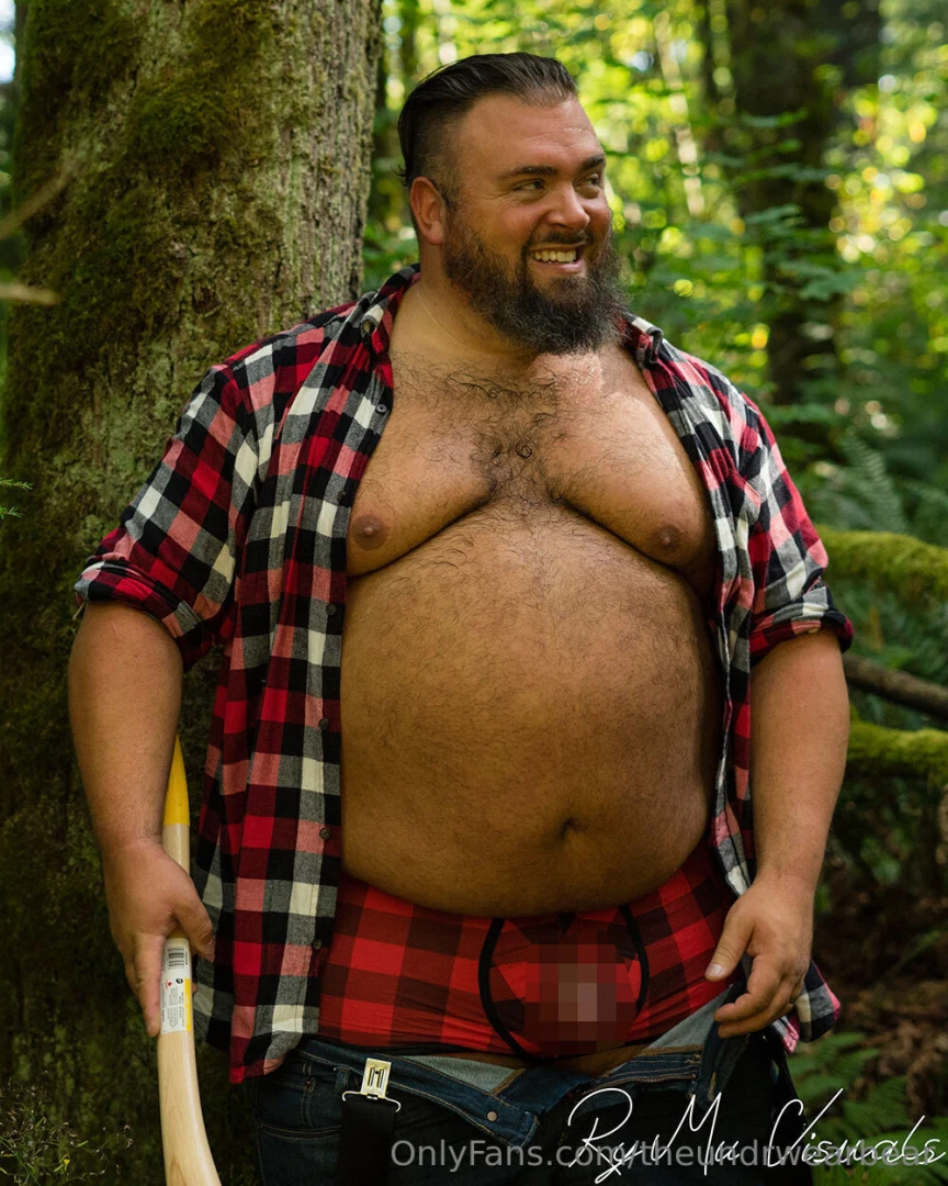 This was such a fun shoot to do wanna come play with this bear in the part 2 