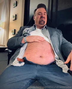 I could use an assistant anybody interested in applying for the role part 4