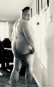 How about a front-and-back set for monochrome monday thirst trapping