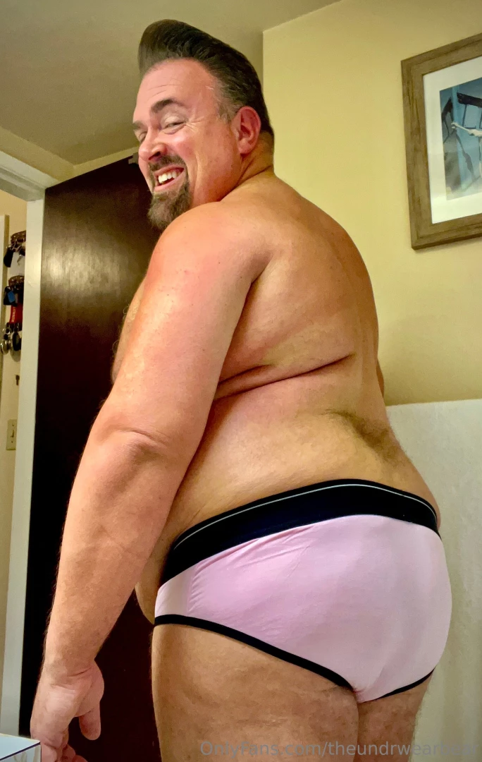 Pretty in pink part 1002 