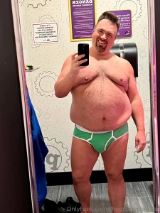 Green and tan ned are a good combo right