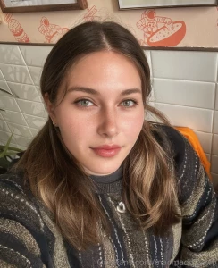 Come chat i ll be on for a couple hours tonight getting to know more