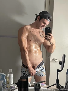 Absolutelyblake part 62086