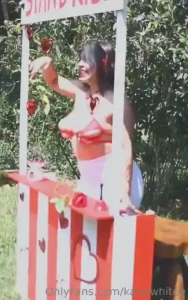 From today opening the kissing stan to celebrate this valentine s day