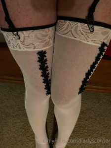 Lemmmmeee dresss up for you you can dress me down afterwards