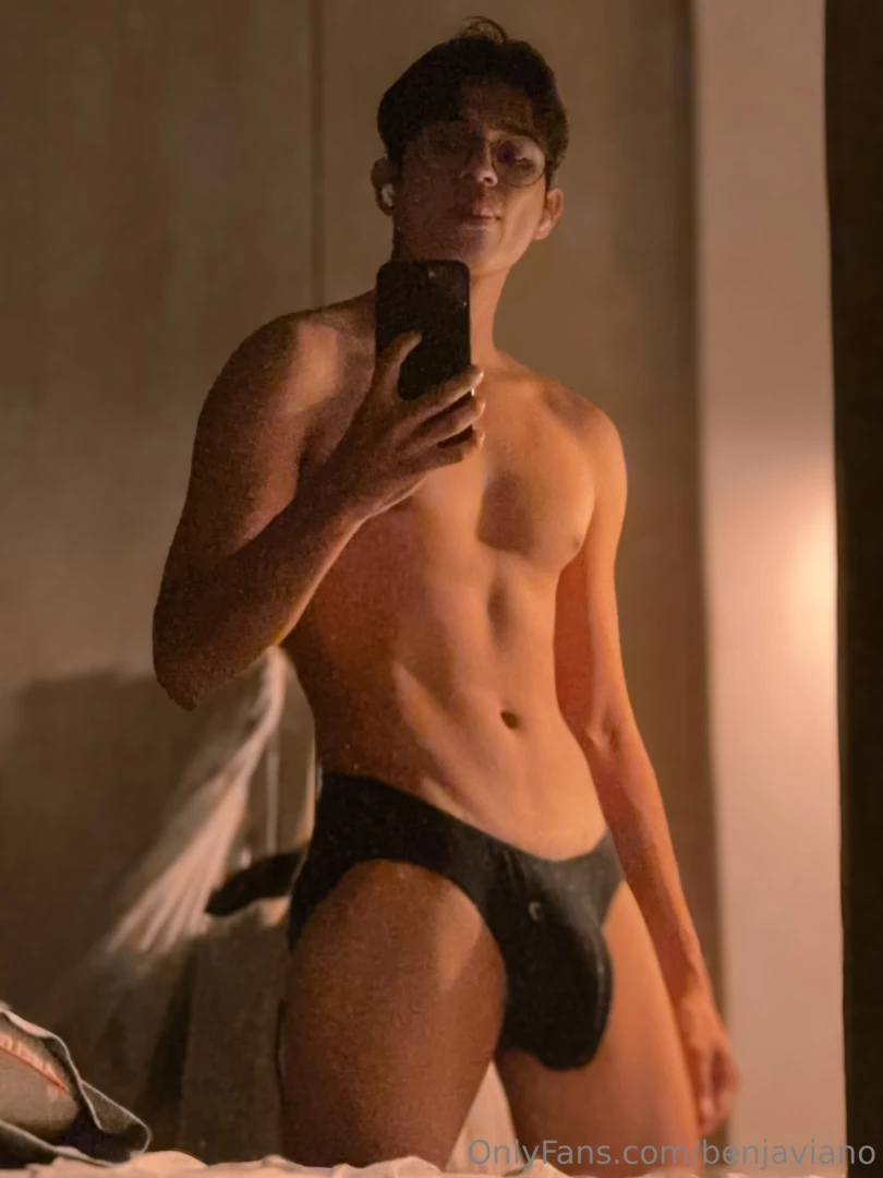 Te gusta mi ropa interior u like my underwear 