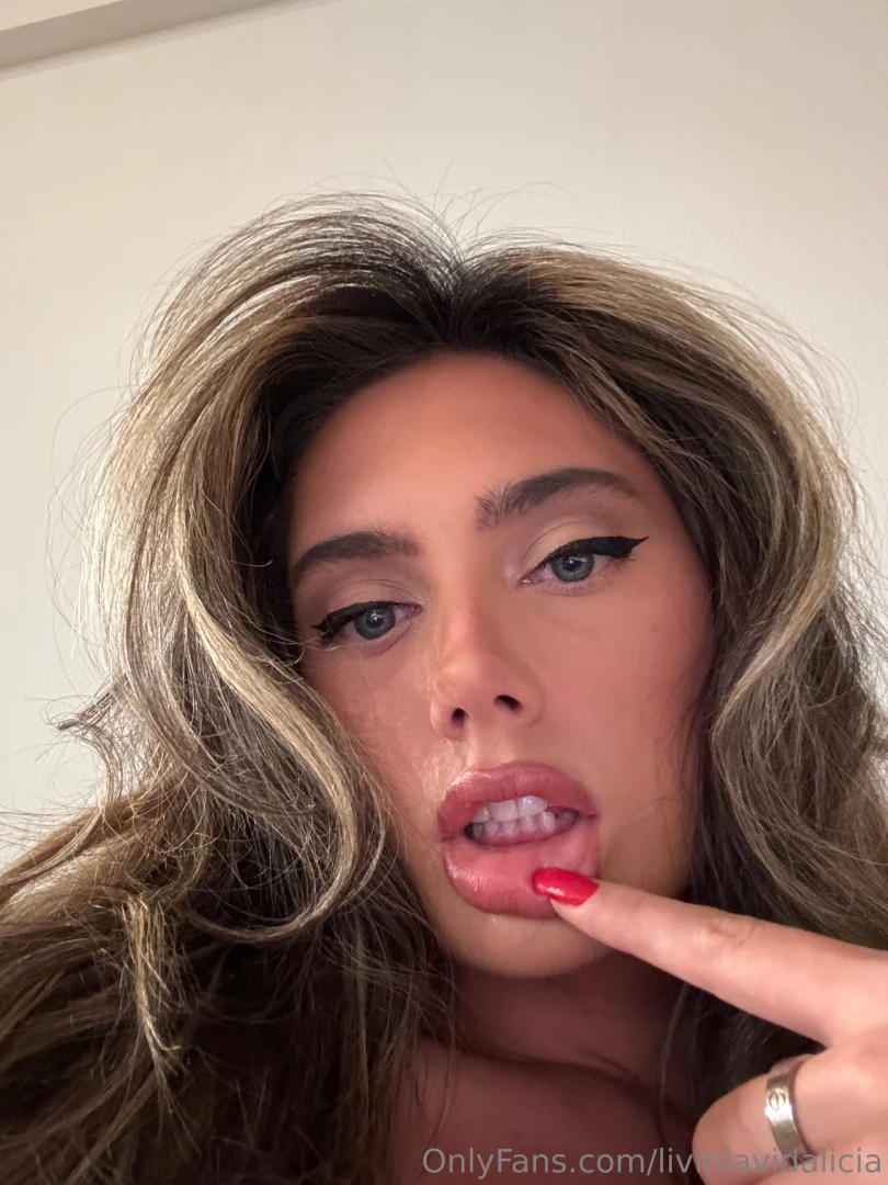 One look and you ll want more promise 