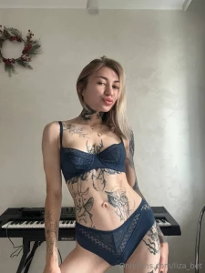 Do you prefer morning coffee or sex