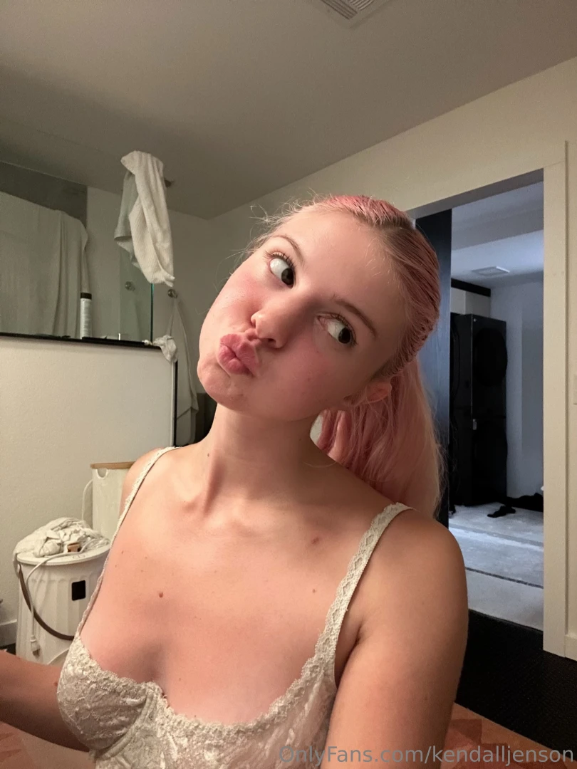 Titty tuesday part 1395 