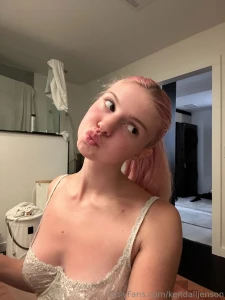 Titty tuesday part 1395