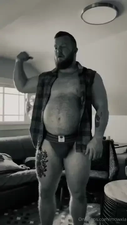 A couple beefy furry teases part 1 