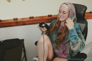 Come play with me tonight 70 off the next 10 subs amelia-wet-angel