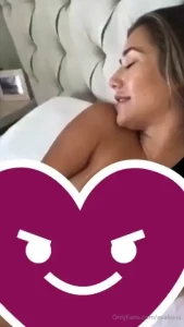 This is what i do when i m bored and alone at home solo play pussy