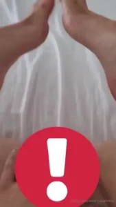 Looking for my feet fetish lovers feet play pussy fingering do you