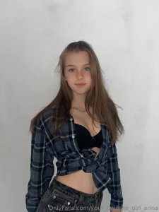 I m arina and i m 18 years old sometimes i think i m into absolutely