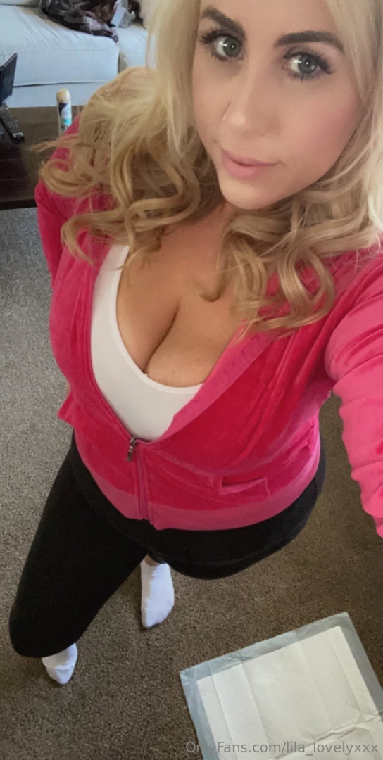 Lila_lovely feeling cute today 
