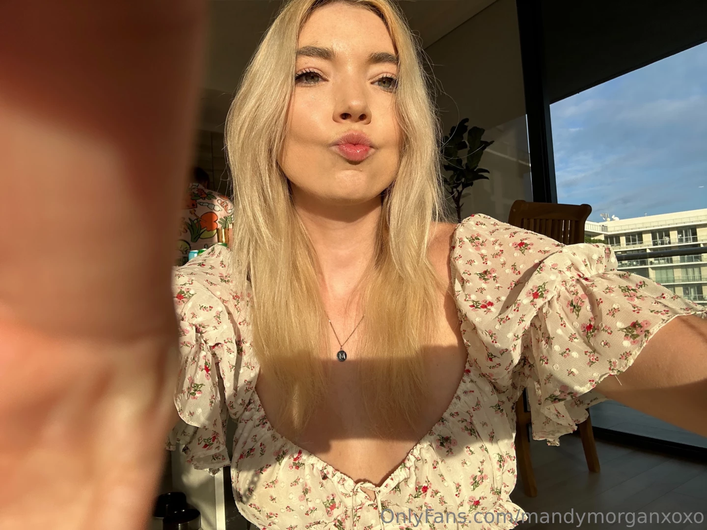 Will be online all day replying to your messages drop me a message if 