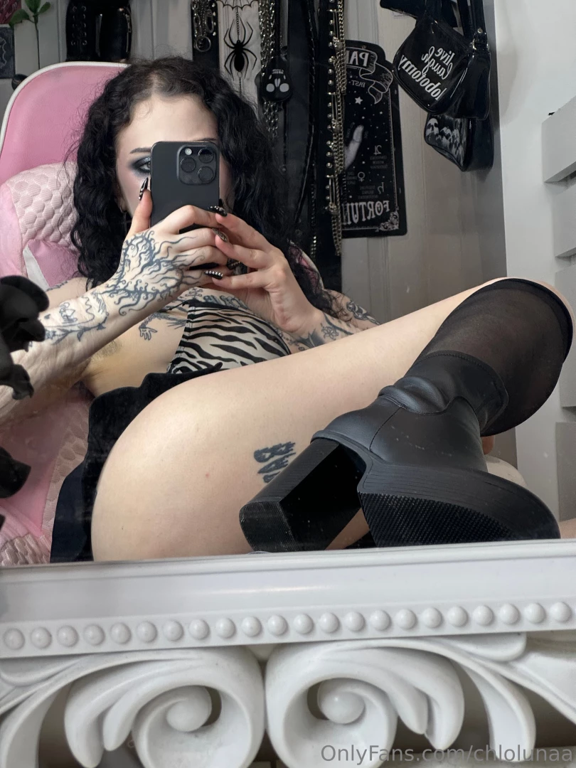 Thigh appreciation part 1 
