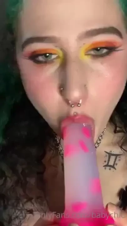 Deepthroating n gagging on my favourite dildo staring into ur eyes tip 