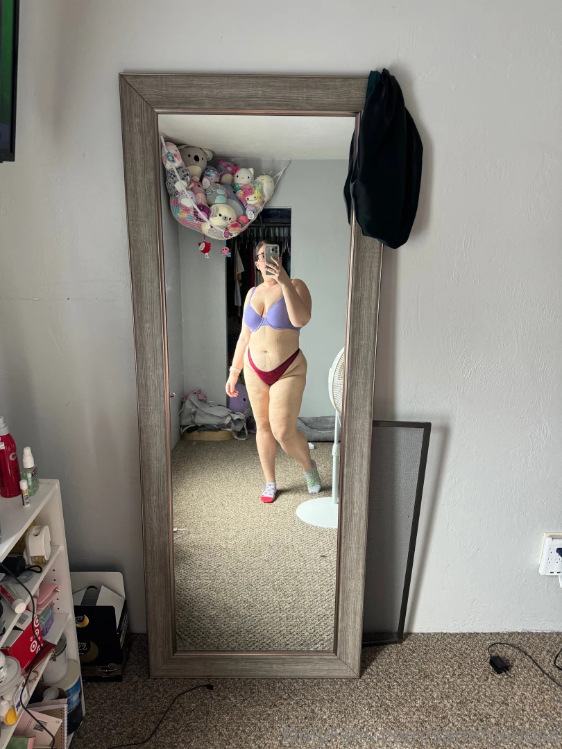I need someone to come eat this pussy part 1 