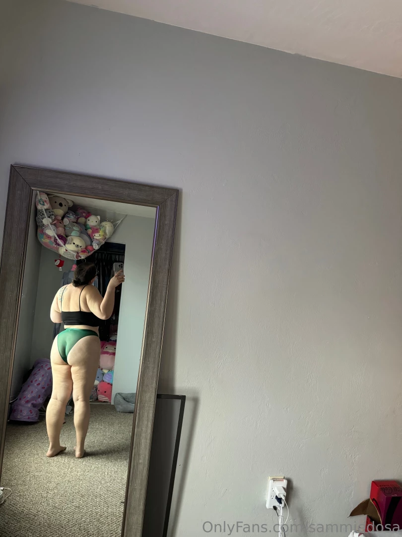 Come see this fat pussy part 1 